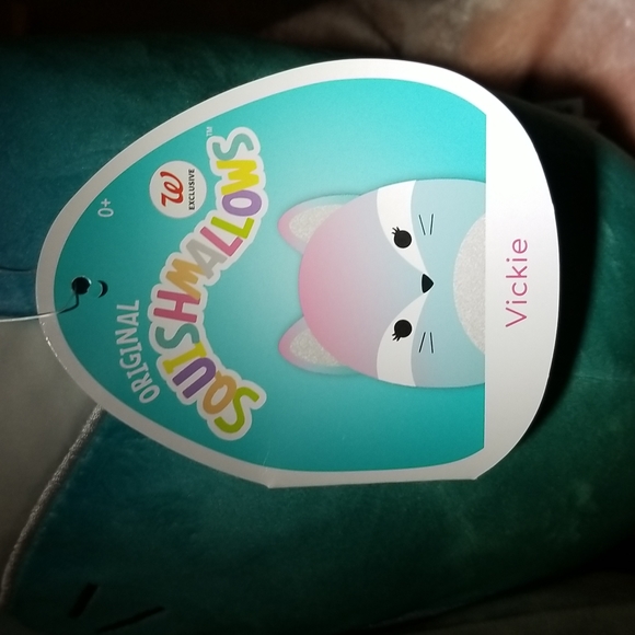 3 12" Squishmallow Friends, Vicki, Max and Tomara! - Picture 7 of 8